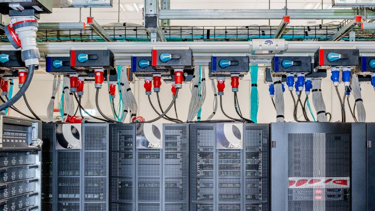 Yapay Zeka, Küresel Elektrik Talebini Artırıyor